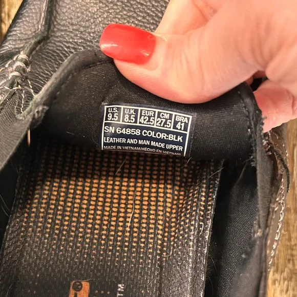 Men’s Skechers - Picture 4 of 4